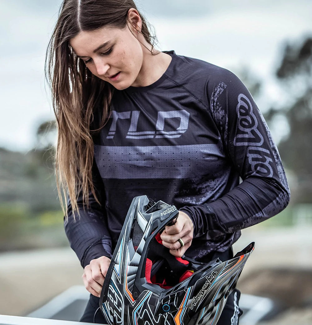 Alise Willoughby Troy Lee Designs EU