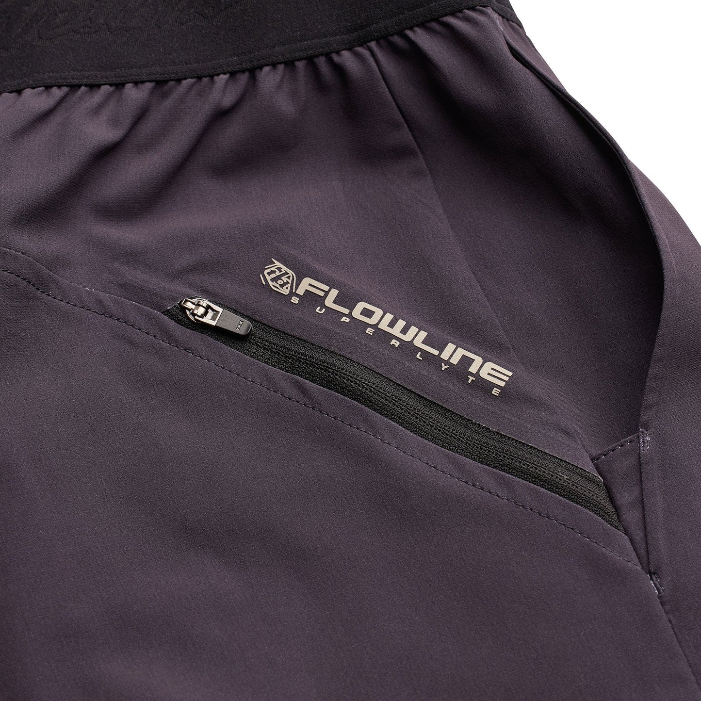 Troy Lee Flowline Superlyte Short Mono Carbon