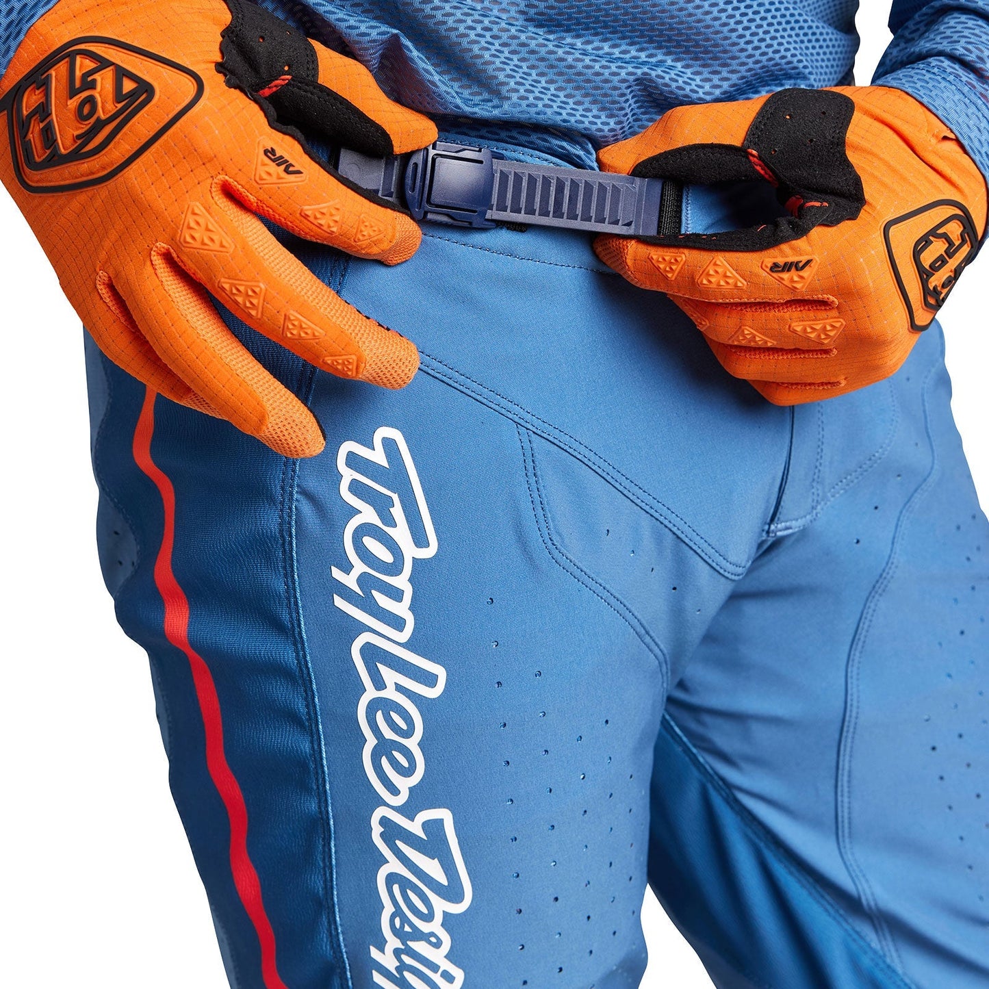 SE Pro Hose Pinned Blau