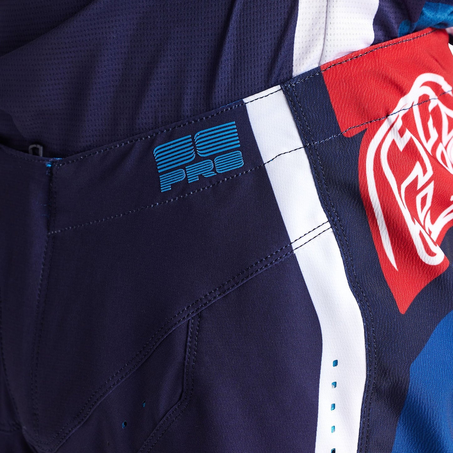 SE Pro Pant Wavez Marineblau/Rot