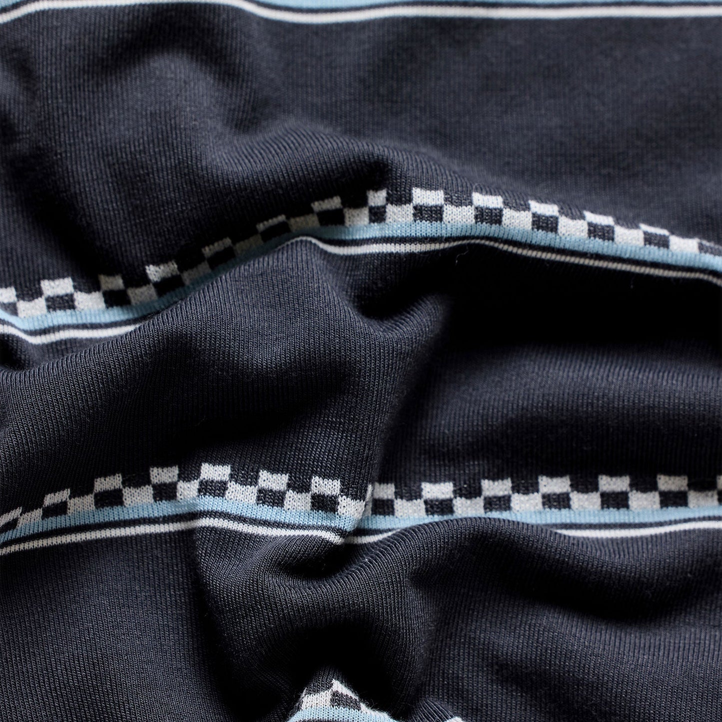 Skyline Ride SS Tee Checked Out Carbon