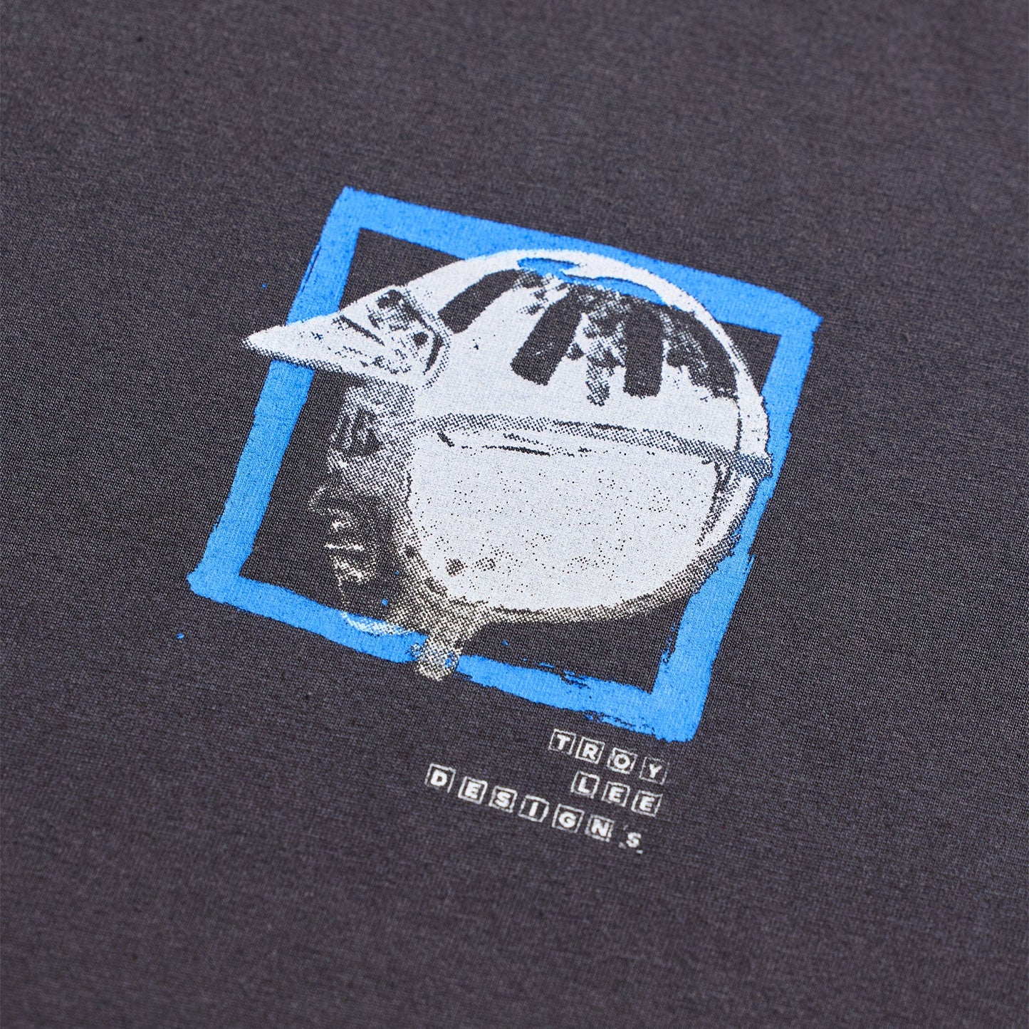 Short Sleeve Tee Portrait Carbon