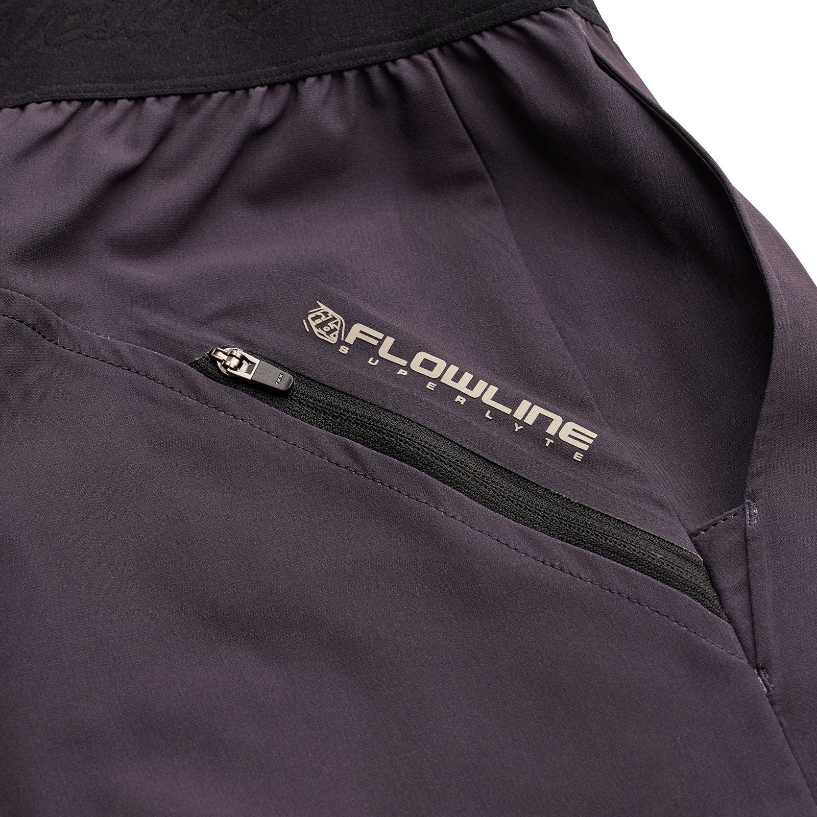 Troy Lee Flowline Superlyte Short Mono Carbon