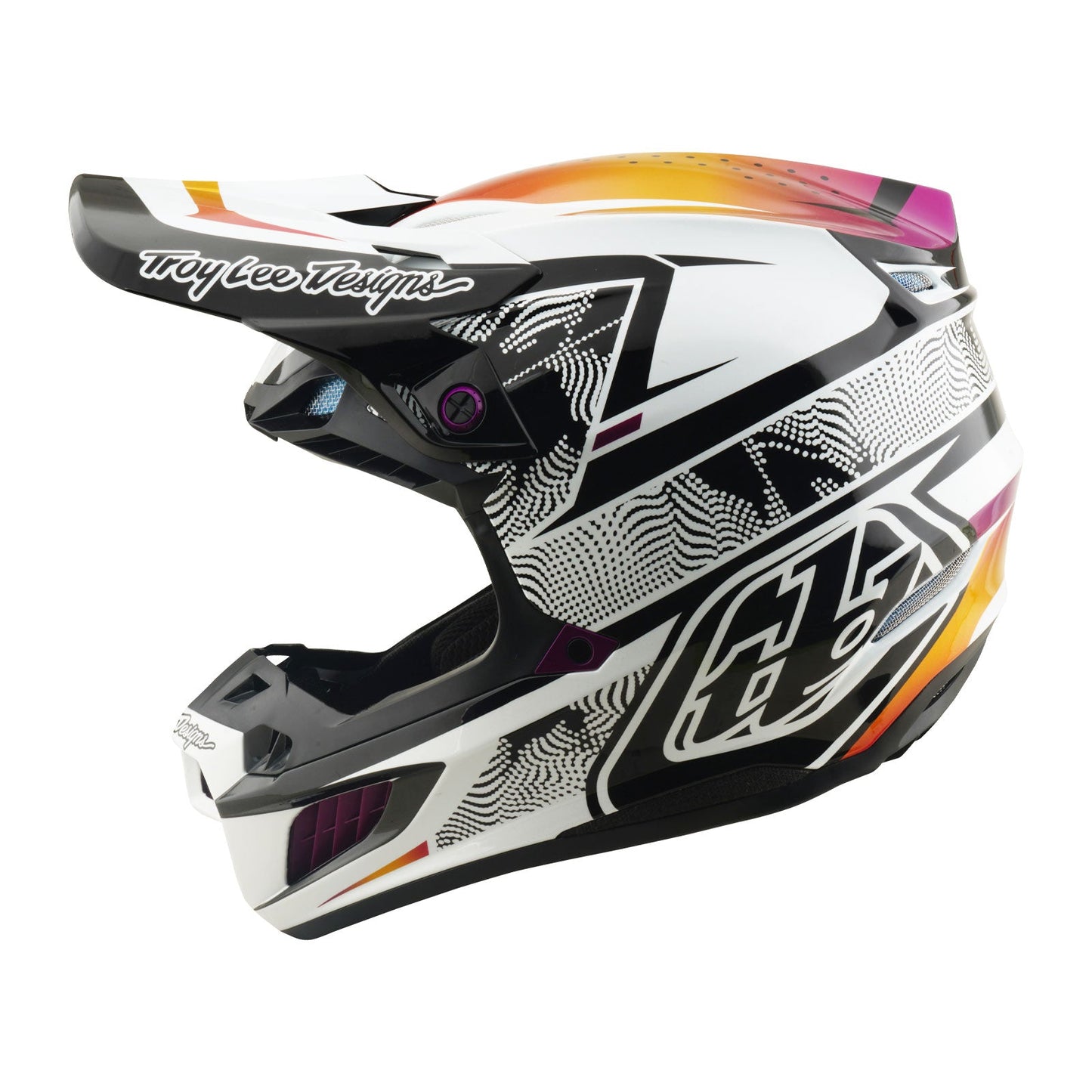 SE5 Composite Helmet Lined up Black