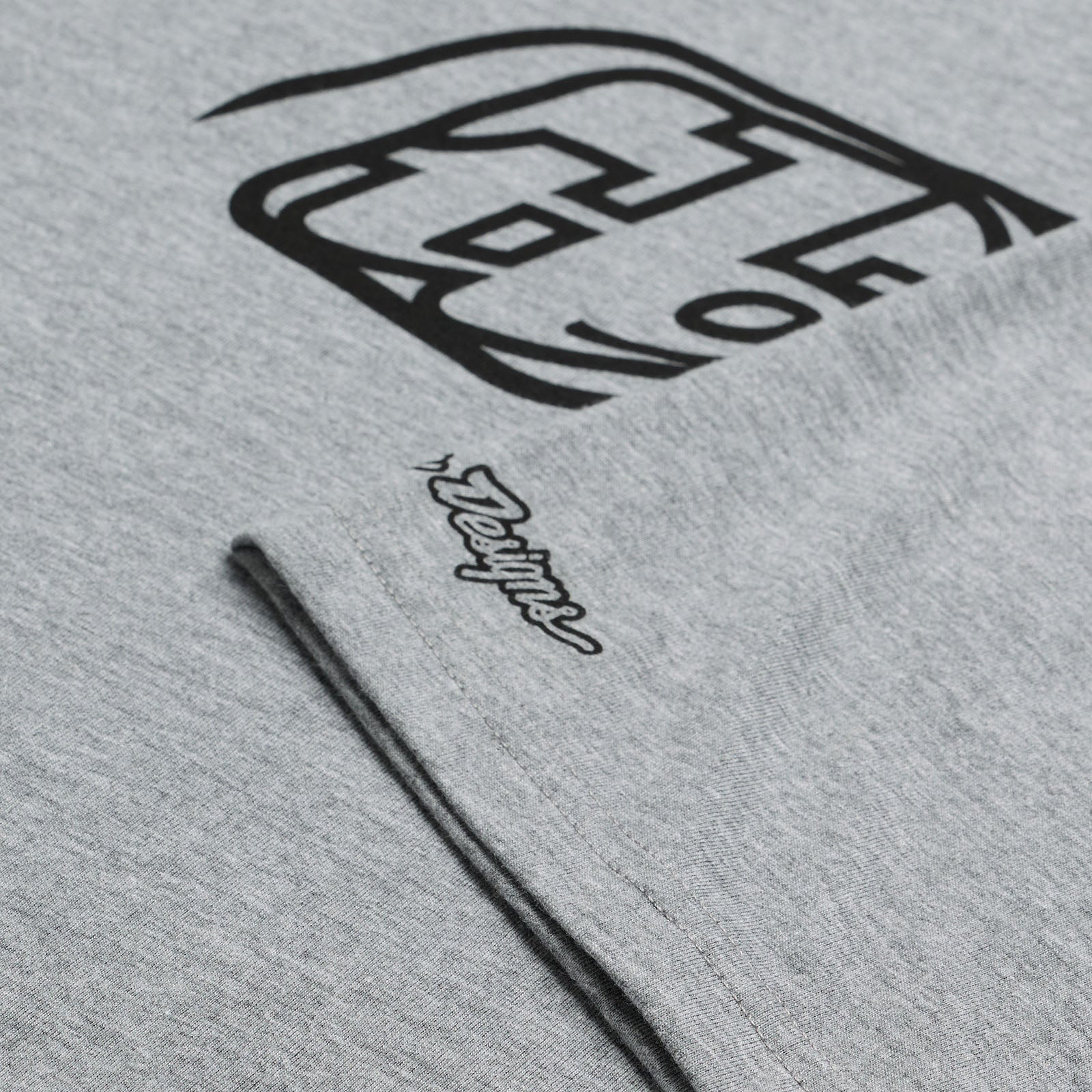 TLD Short Sleeve Tee Badge Grey Heather