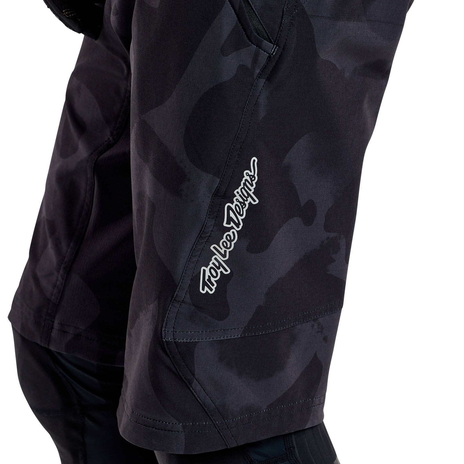TLD Skyline Short Shell Scrubland Carbon