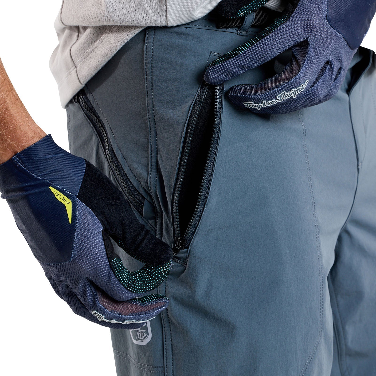 TLD Skyline Short Shell Mono Steel Blue
