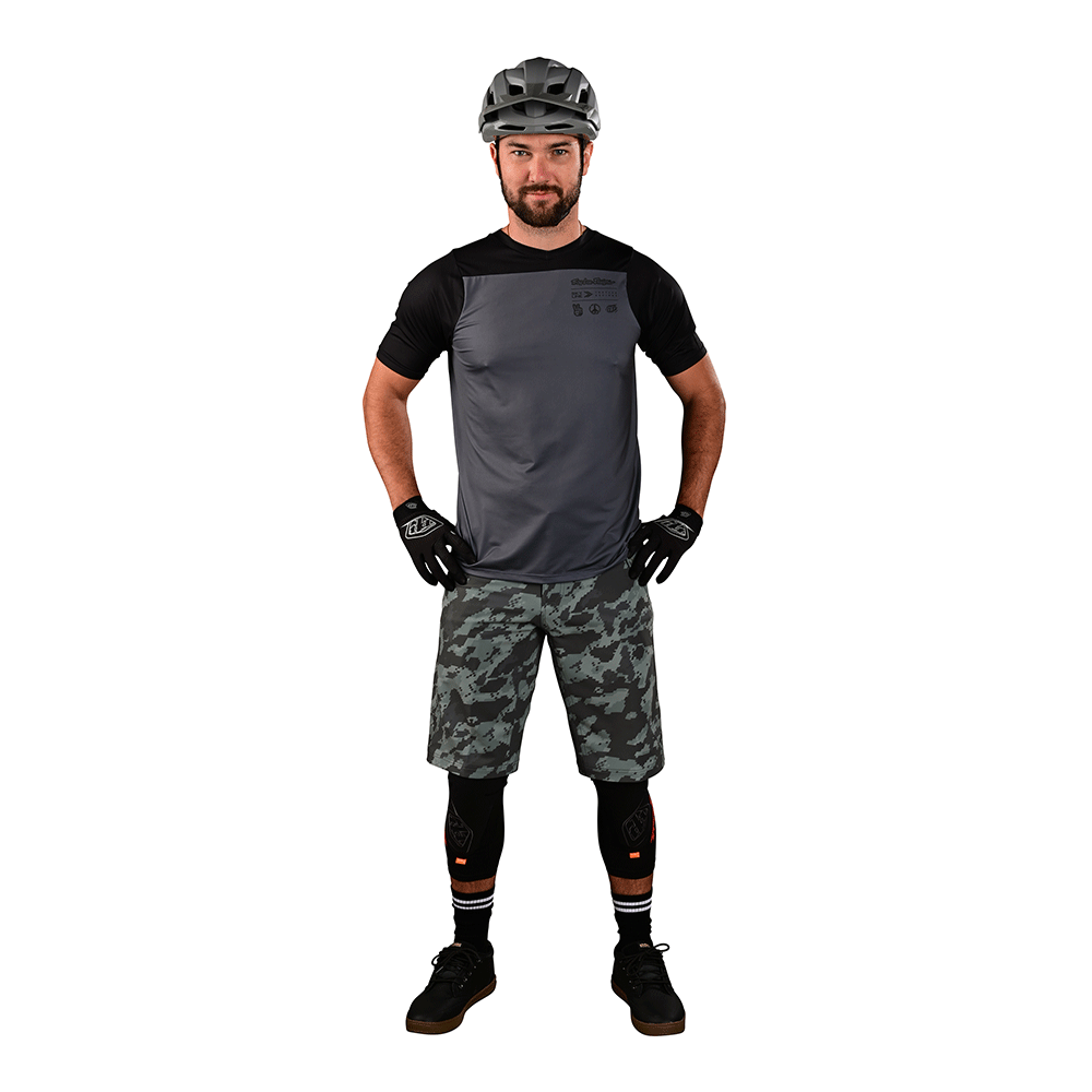 Troy Lee Skyline Short Shell Digi Camo Spruce